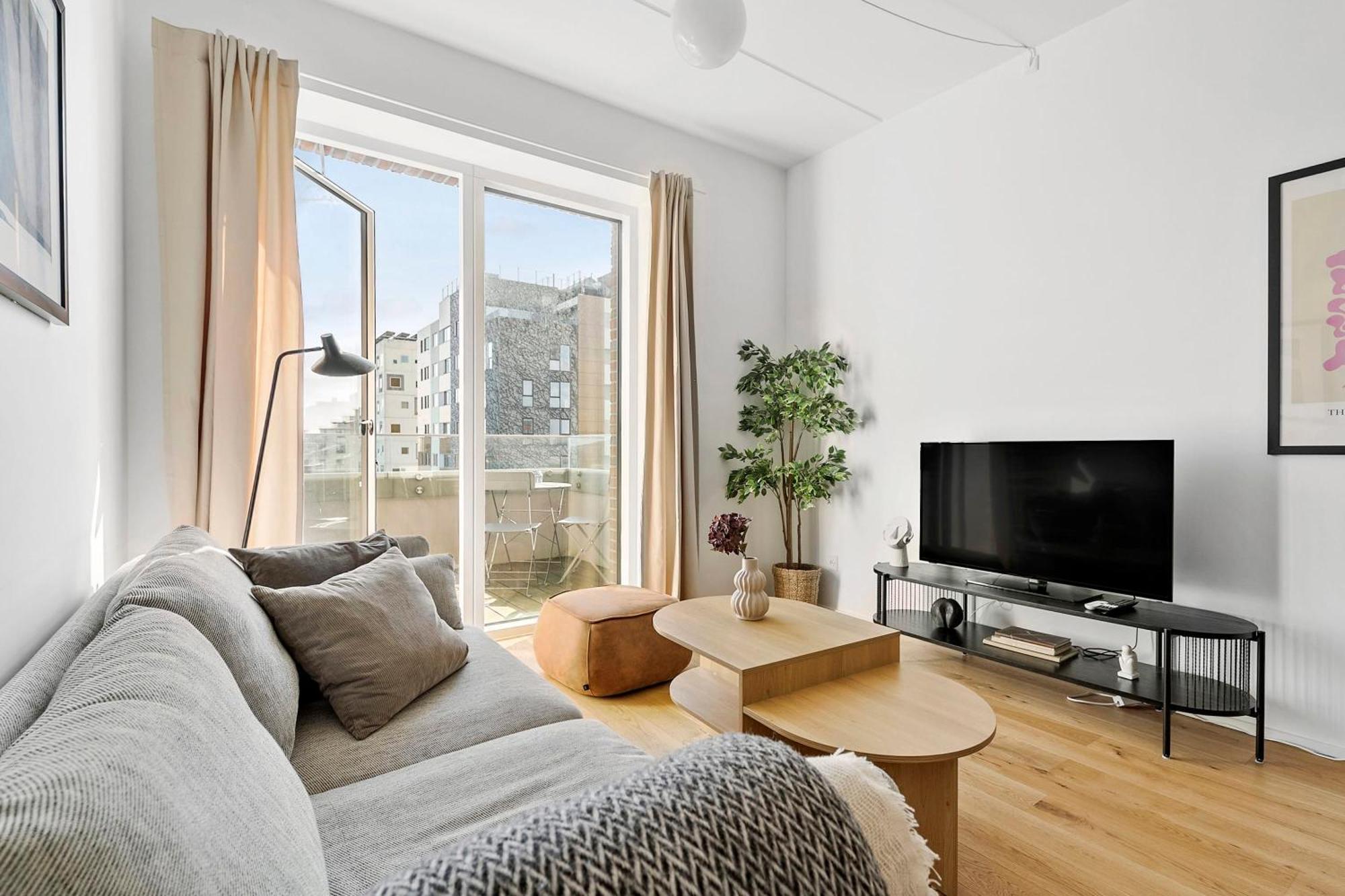 Spacious Waterfront With Marina And Sea View Apartament Århus